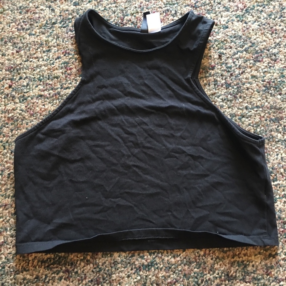 Black crop top